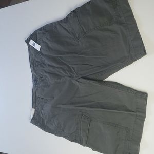 Gap Cargo shorts